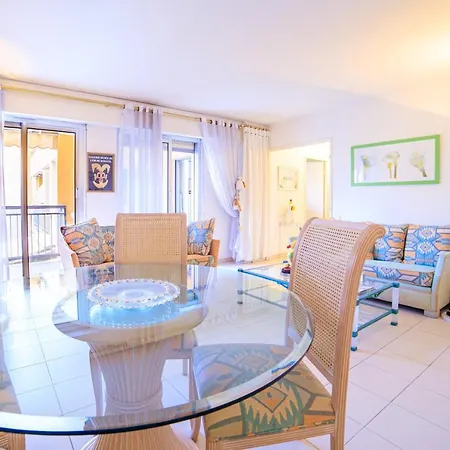 Apartamento Les Allées Cannes
